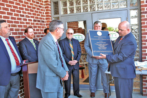 County Parks & Rec cuts ribbon